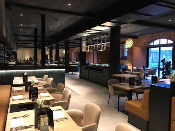 restaurant
